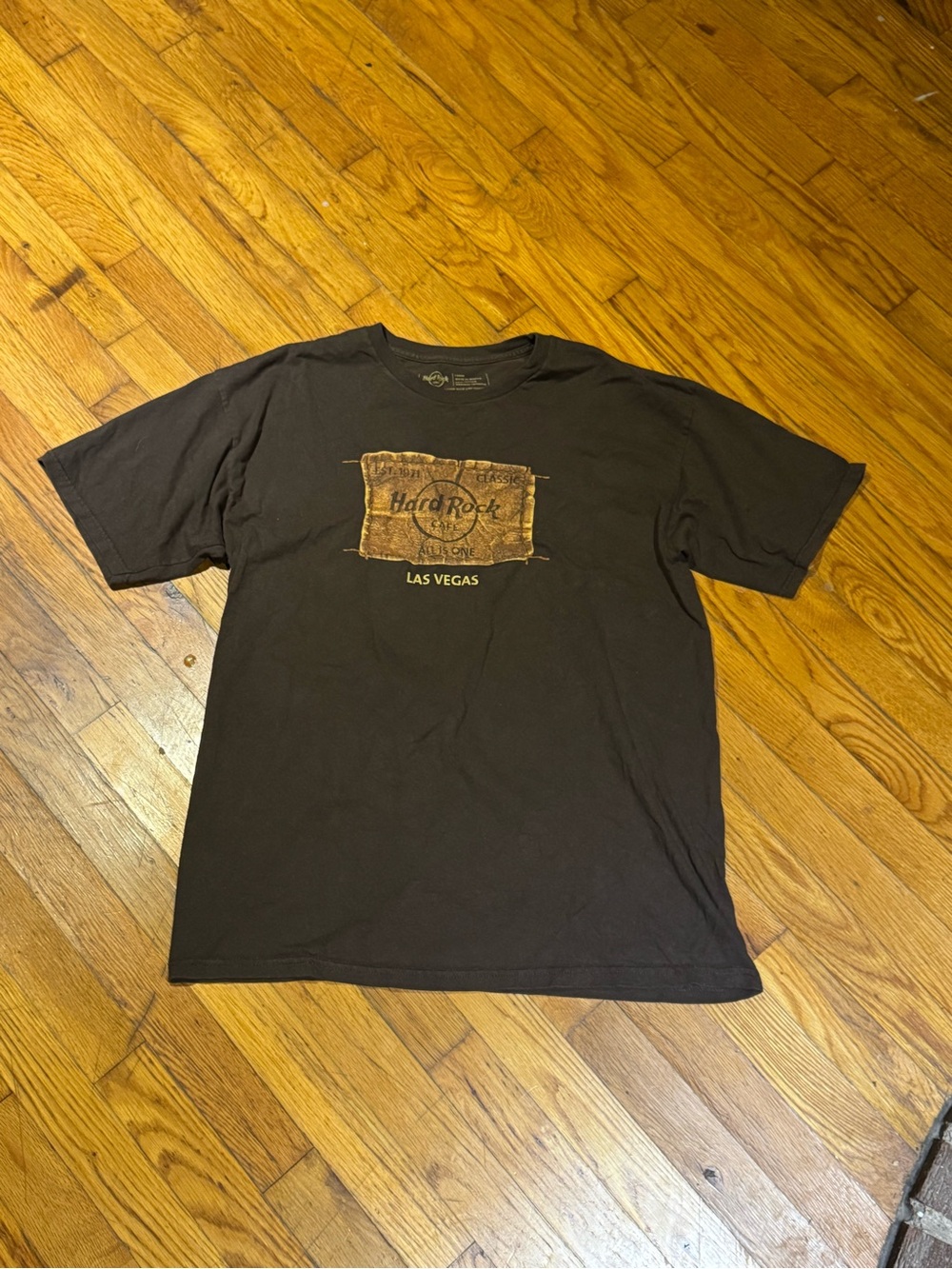 Hard Rock Cafe Las Vegas Brown Graphic Tee (L)